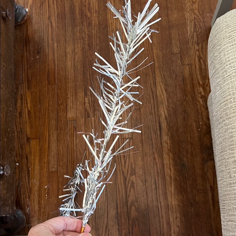 Vintage Craft House 4ft Fairyland Christmas Tree #5004 Aluminum Silver Branches - Picture 5 of 5
